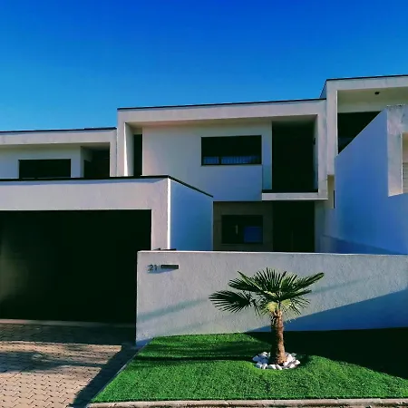 Casa Do Golfe By Vinteoito Villa Amarante Exterior photo
